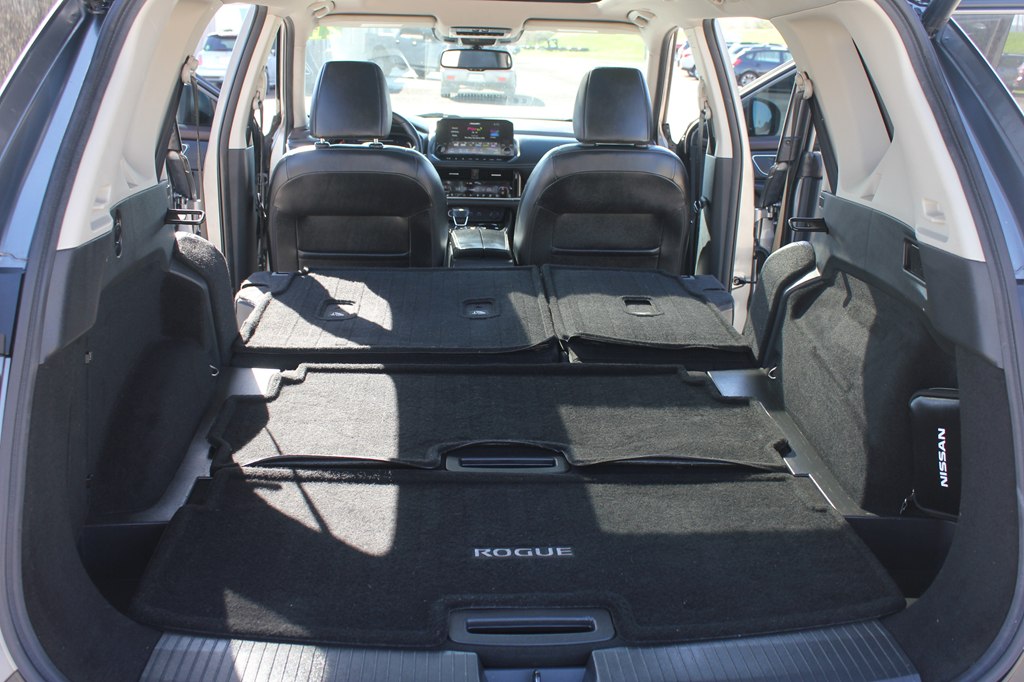 Photo 40 of this NISSAN ROGUE