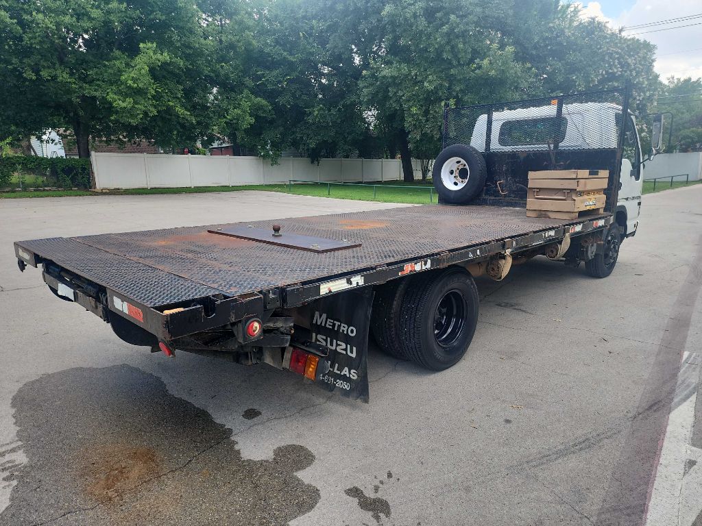 2007 Isuzu NPR photo 13