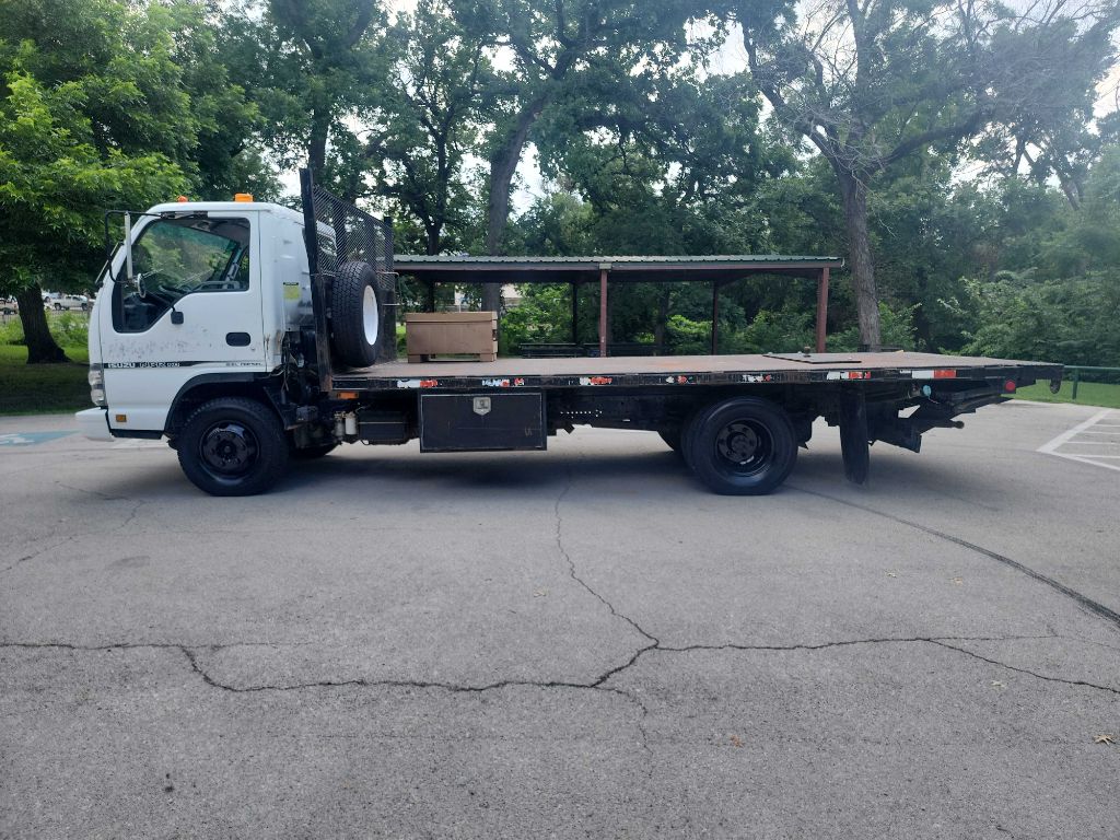 2007 Isuzu NPR photo 5