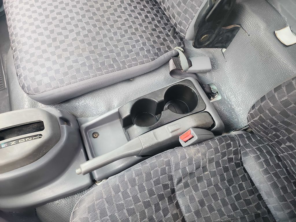 2007 Isuzu NPR photo 23