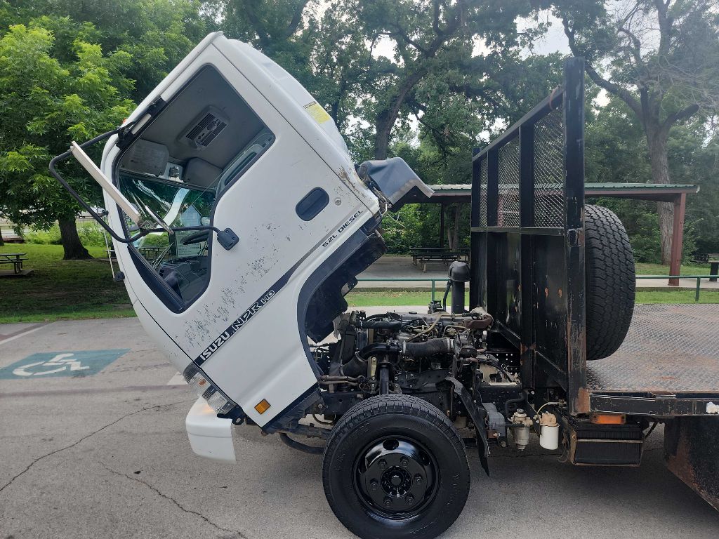 2007 Isuzu NPR photo 26