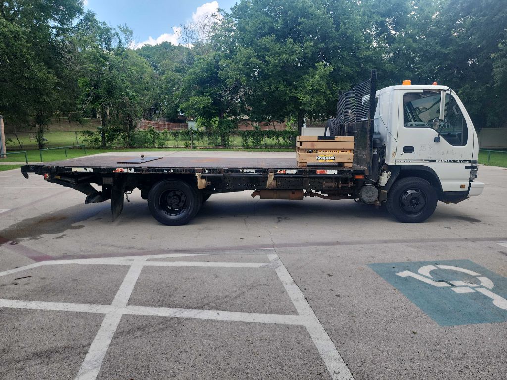 2007 Isuzu NPR photo 14