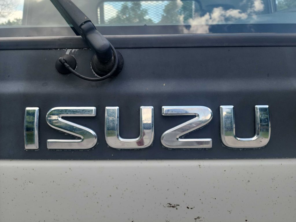 2007 Isuzu NPR photo 3