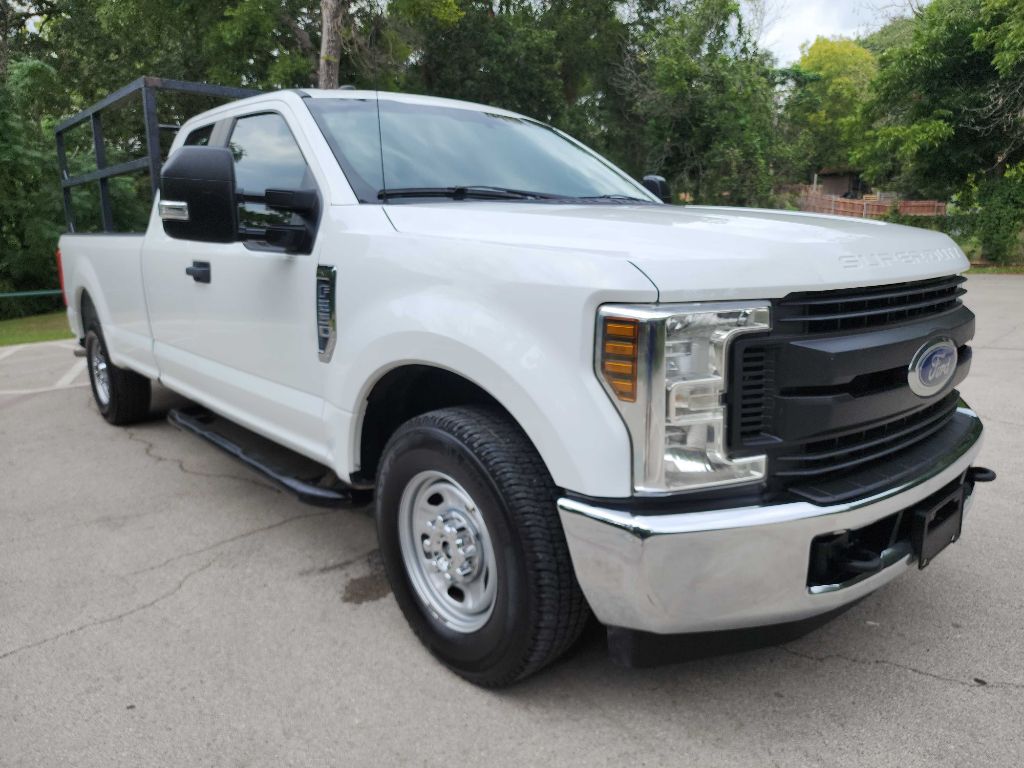 2012 Ford F-250 photo 4
