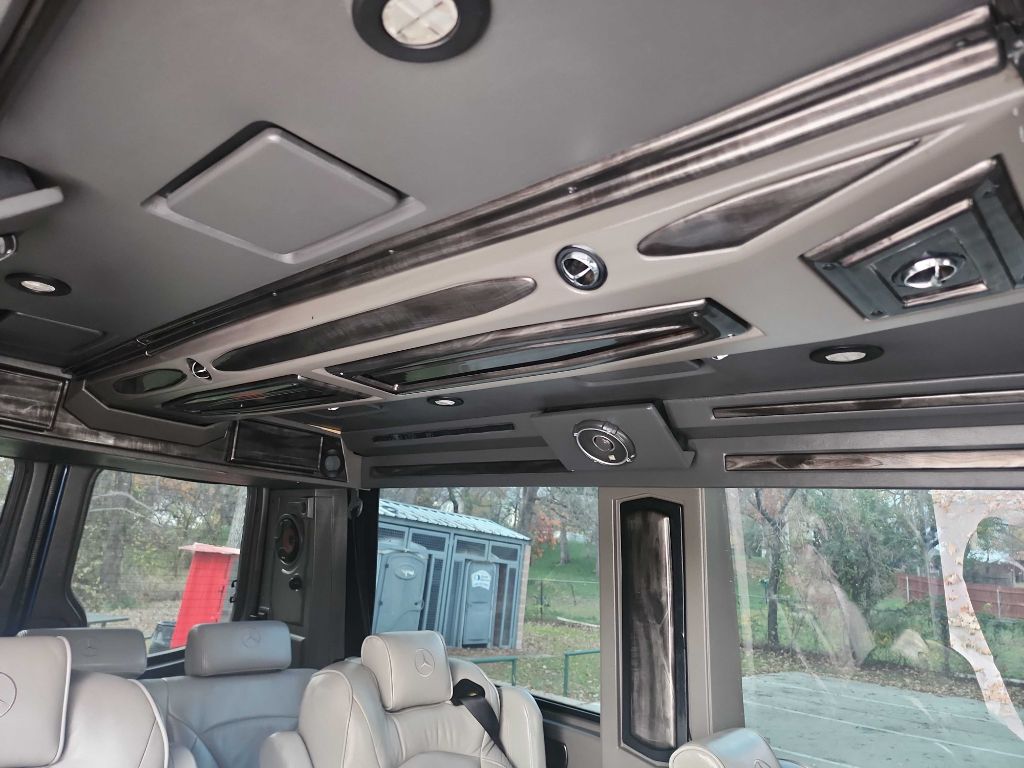 2012 Mercedes-Benz Sprinter Van Base photo 40