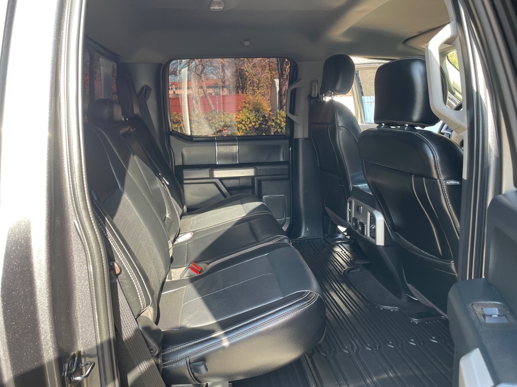 2020 Ford F-350 Super Duty Lariat photo 42