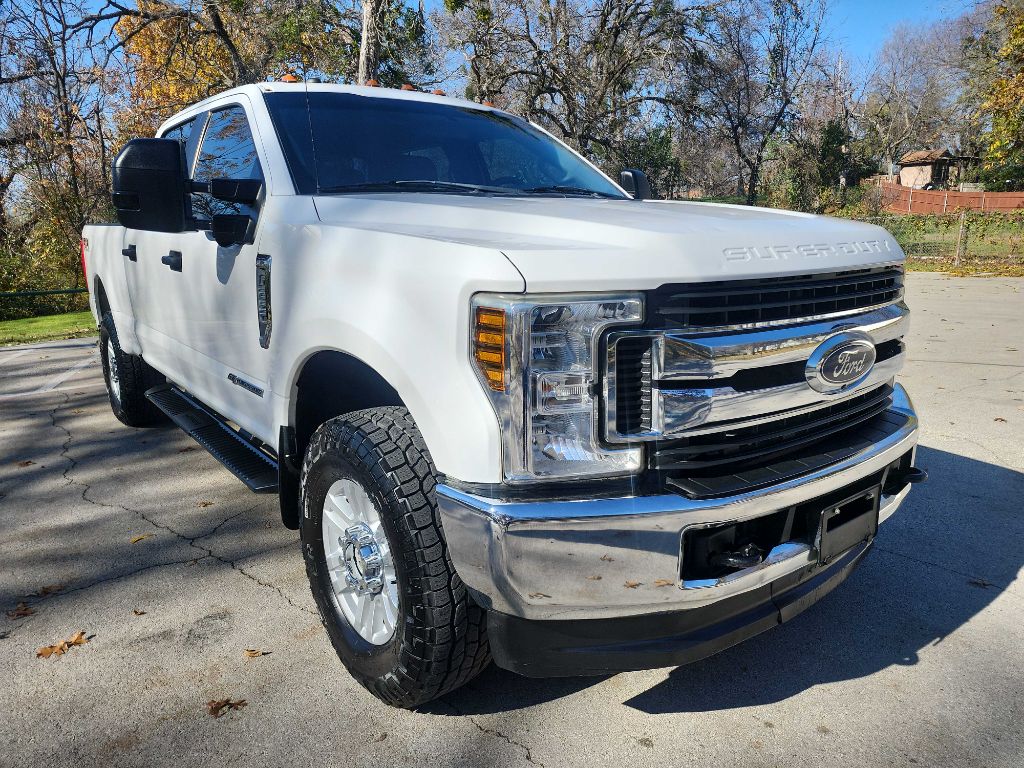 Ford F-250 Super Duty's photo