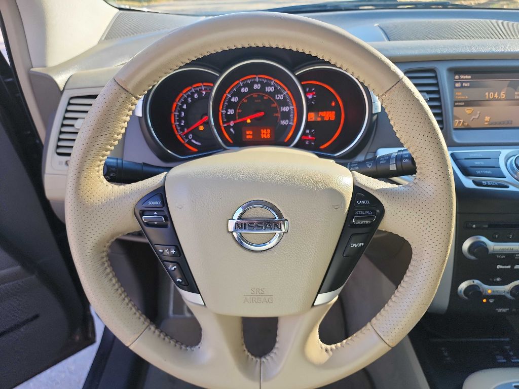 2010 Nissan Murano SL photo 19