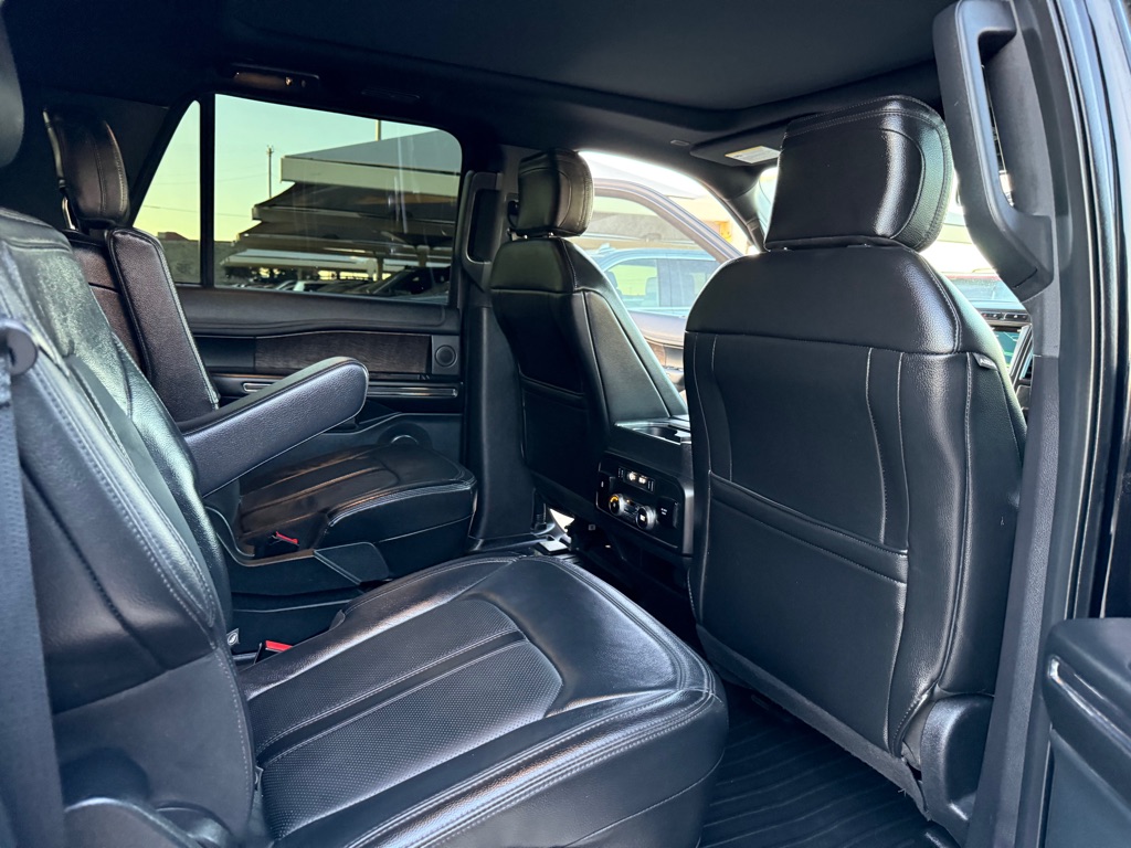 2018 Ford Expedition Limited photo 18