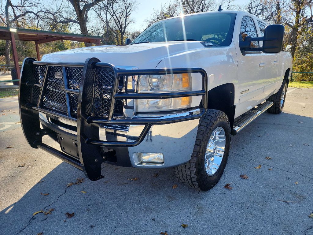 2010 Chevrolet Silverado 2500HD LTZ photo 4