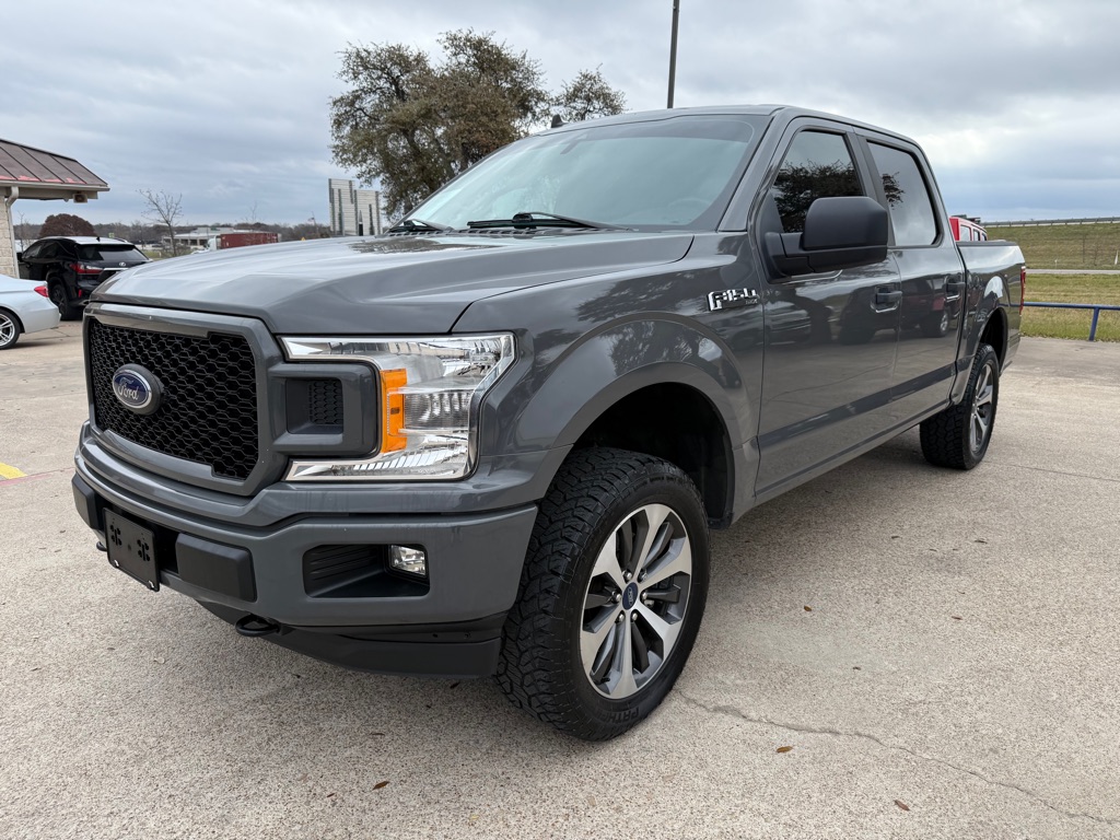 2020 Ford F-150 XL photo 3