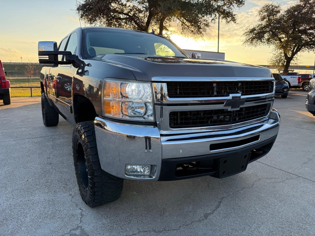 2008 Chevrolet Silverado 2500HD null photo 1