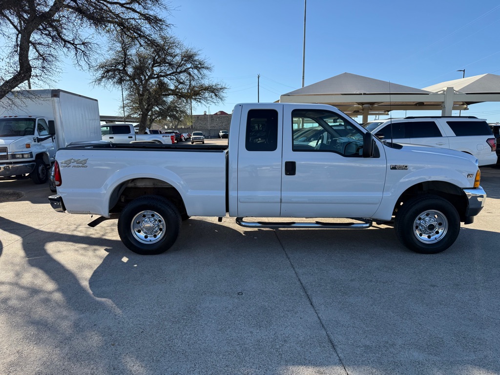 2015 Ford F-250 photo 39