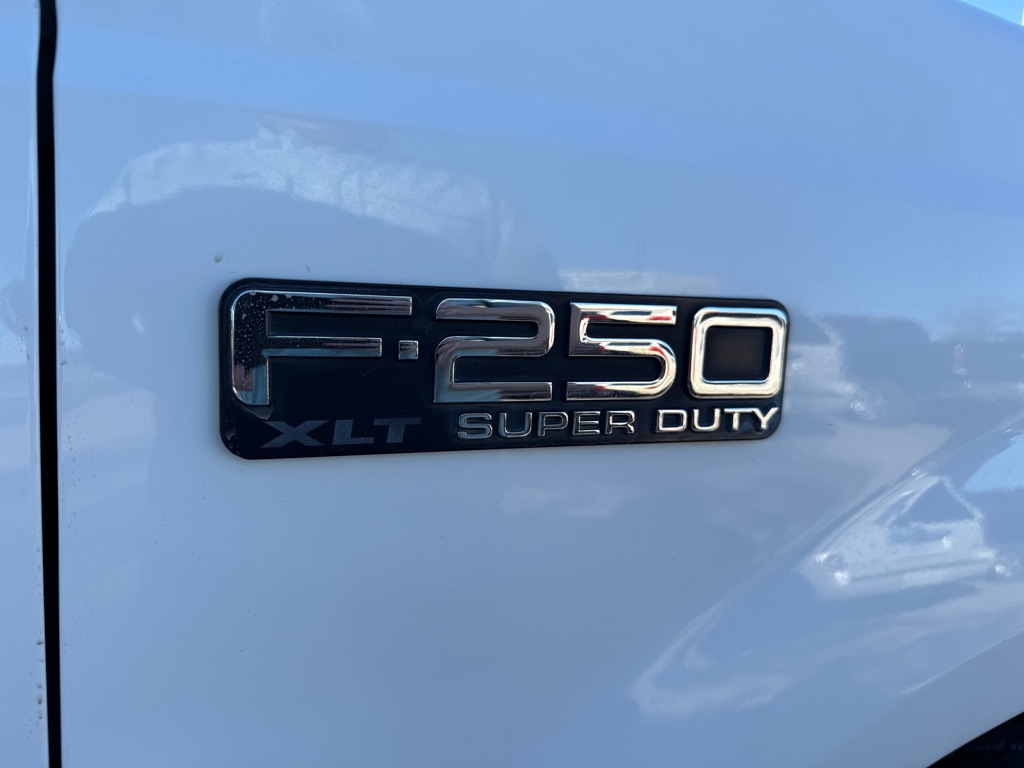 2015 Ford F-250 photo 40