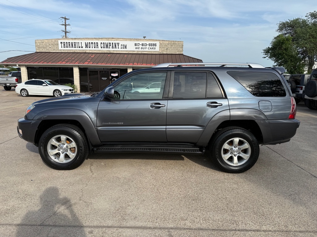 2012 Toyota Sequoia SR5 photo 5