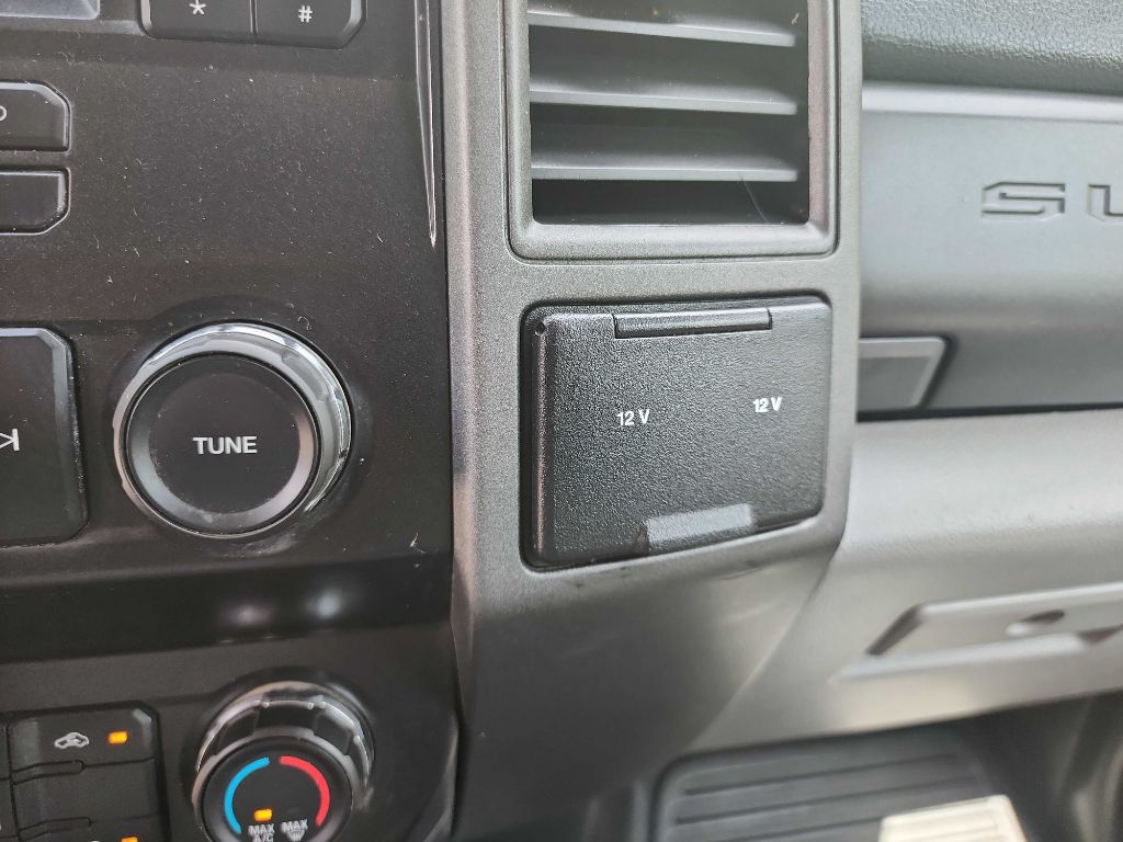 2019 Ford F-550 photo 25