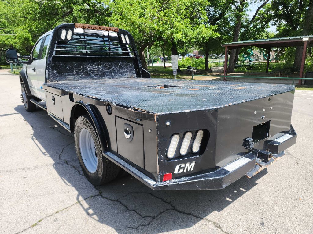 2019 Ford F-550 photo 3