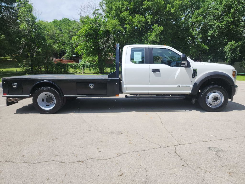 2019 Ford F-550 photo 9
