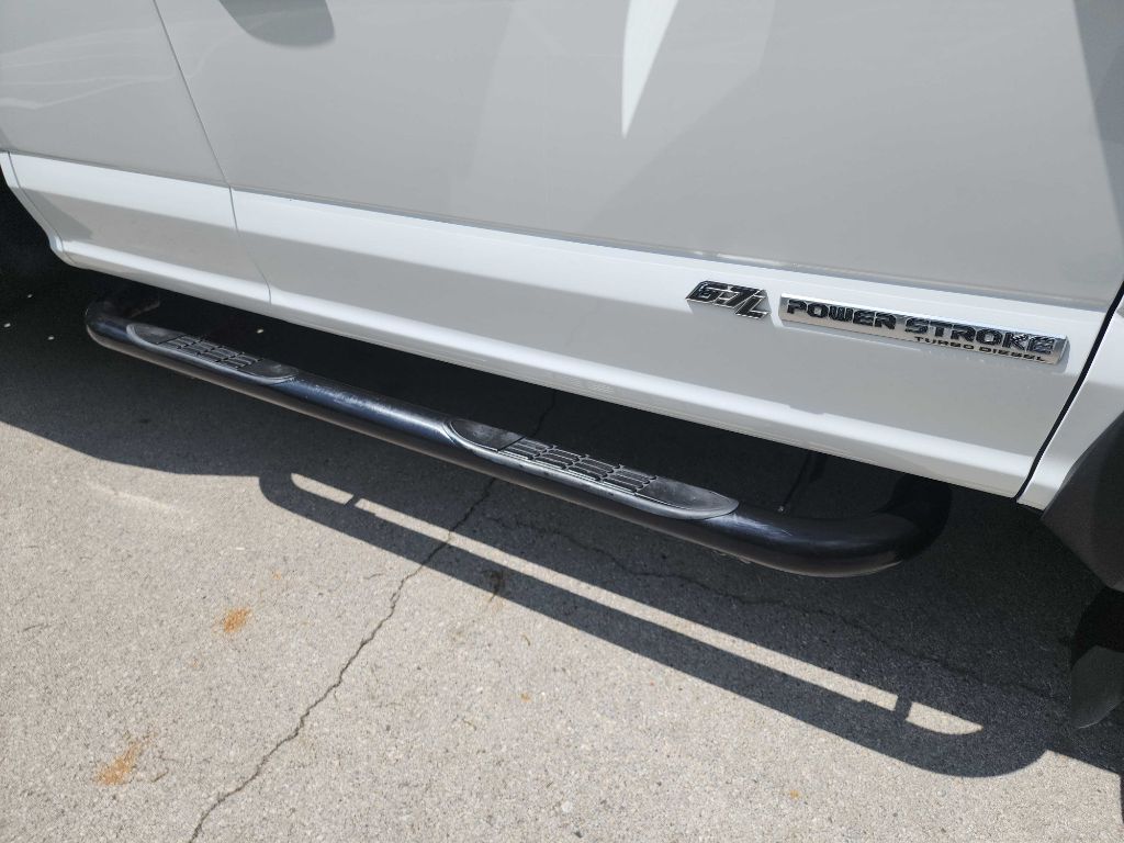 2019 Ford F-550 photo 11