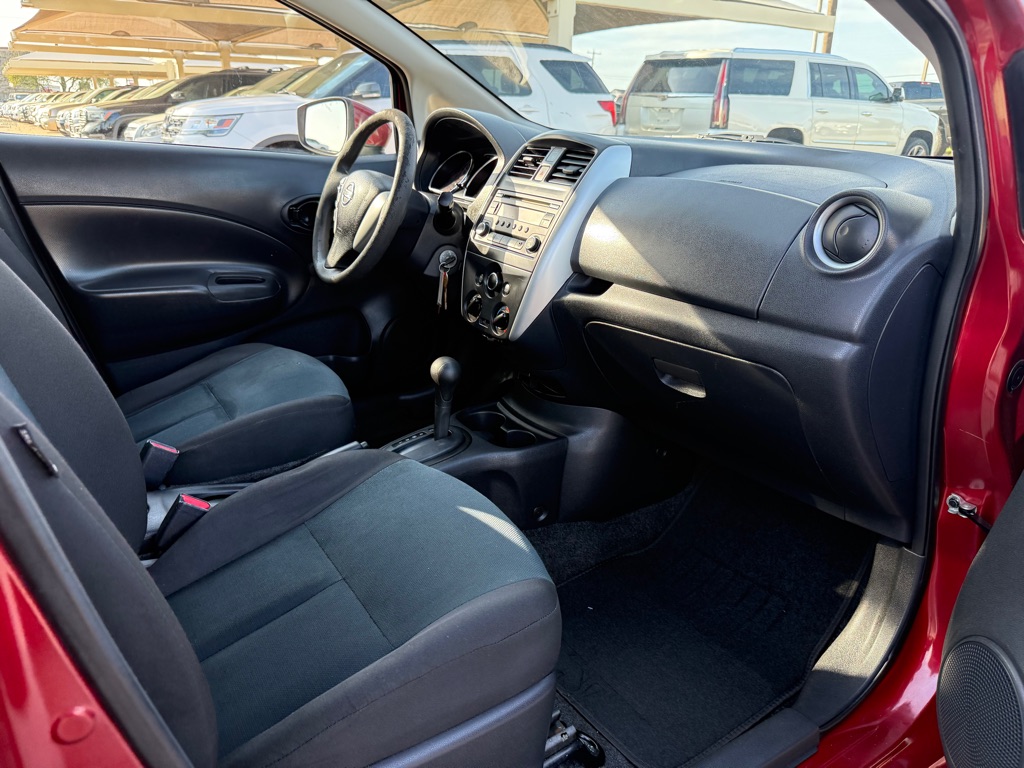 2016 Nissan Versa Note S photo 13