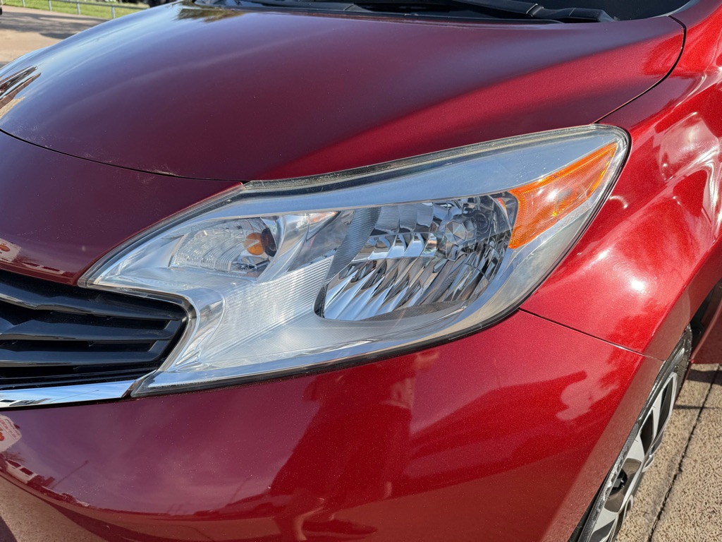 2016 Nissan Versa Note S photo 9