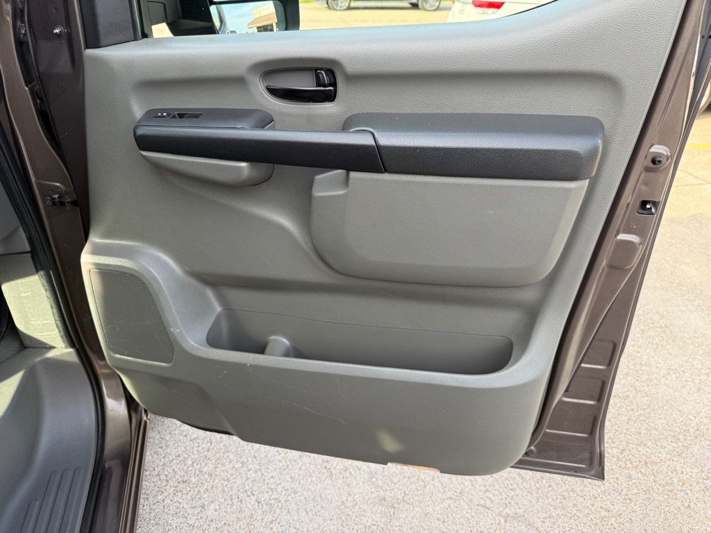 2016 Nissan Versa Note S photo 49