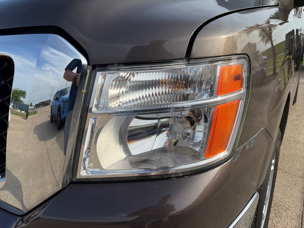 2016 Nissan Versa Note S photo 38