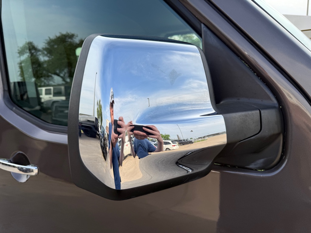 2016 Nissan Versa Note S photo 40