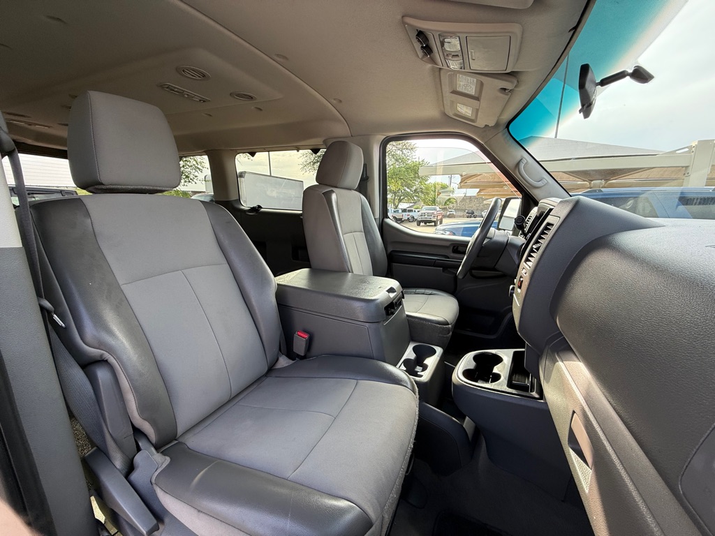 2016 Nissan Versa Note S photo 45