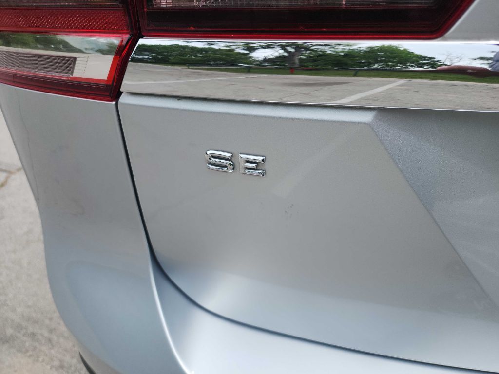 2016 Volkswagen Tiguan S photo 44