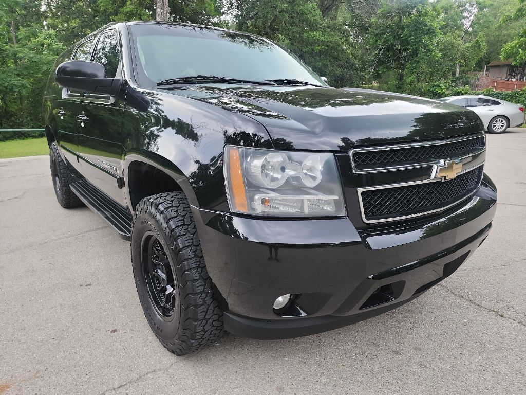 2004 Chevrolet Silverado 2500HD photo 2