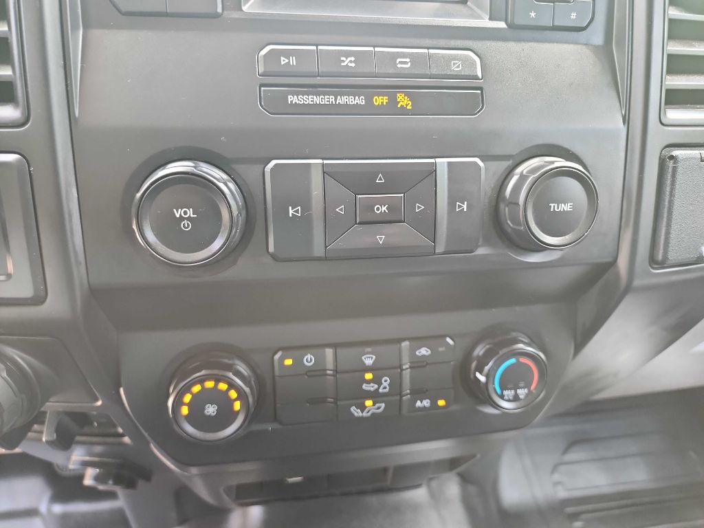 2019 Ford F-150 photo 28