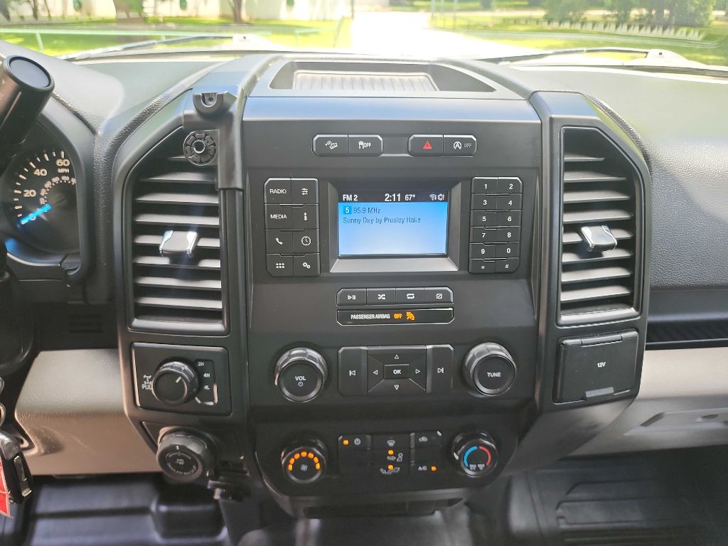 2019 Ford F-150 photo 25