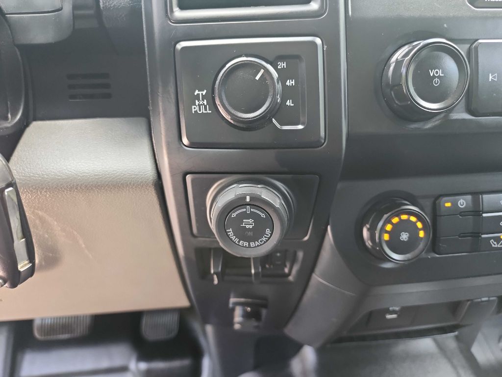2019 Ford F-150 photo 29