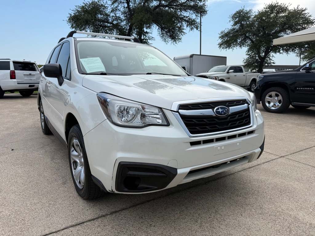 2017 Subaru Forester 2.5i Touring photo 3