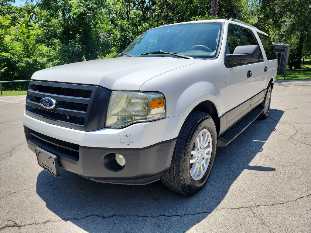 2012 Ford Expedition EL XL photo 3