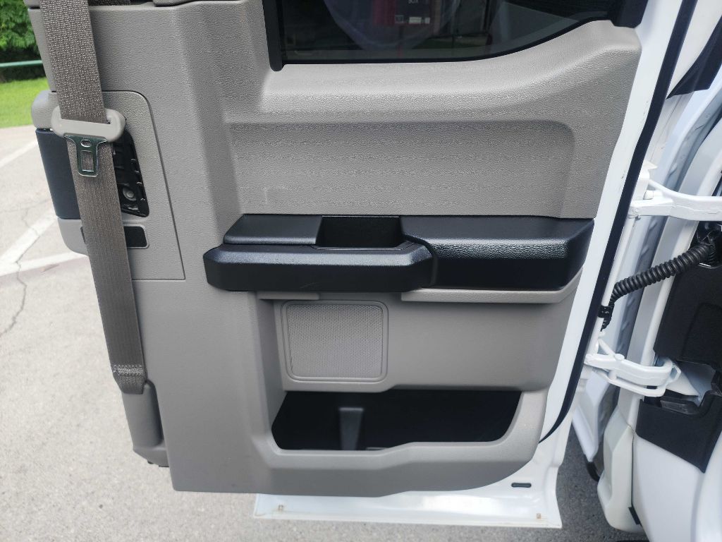2015 Ford F-150 photo 29
