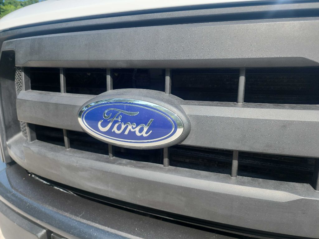 2015 Ford F-150 photo 3