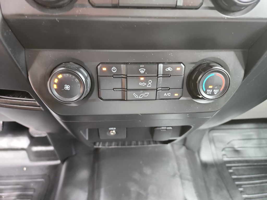 2020 Ford F-150 photo 25