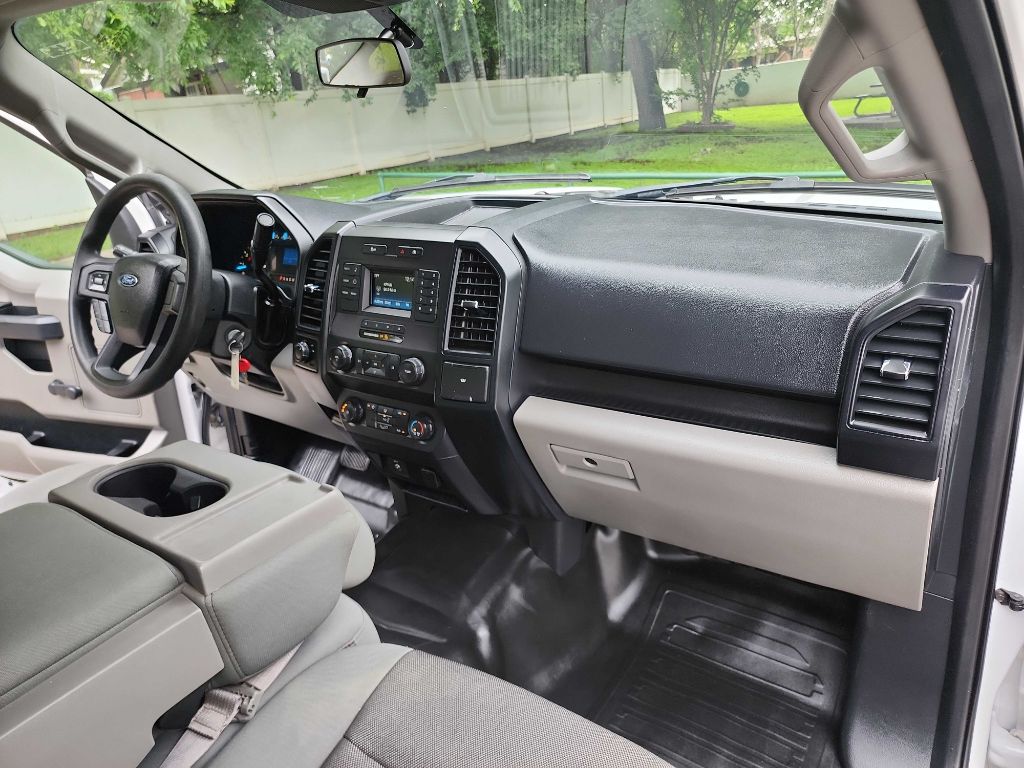 2020 Ford F-150 photo 36