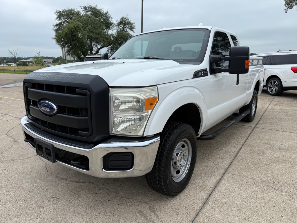 2015 Ford F-250 photo 3
