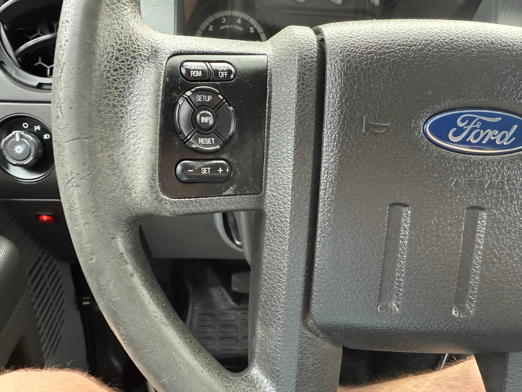2015 Ford F-250 photo 24