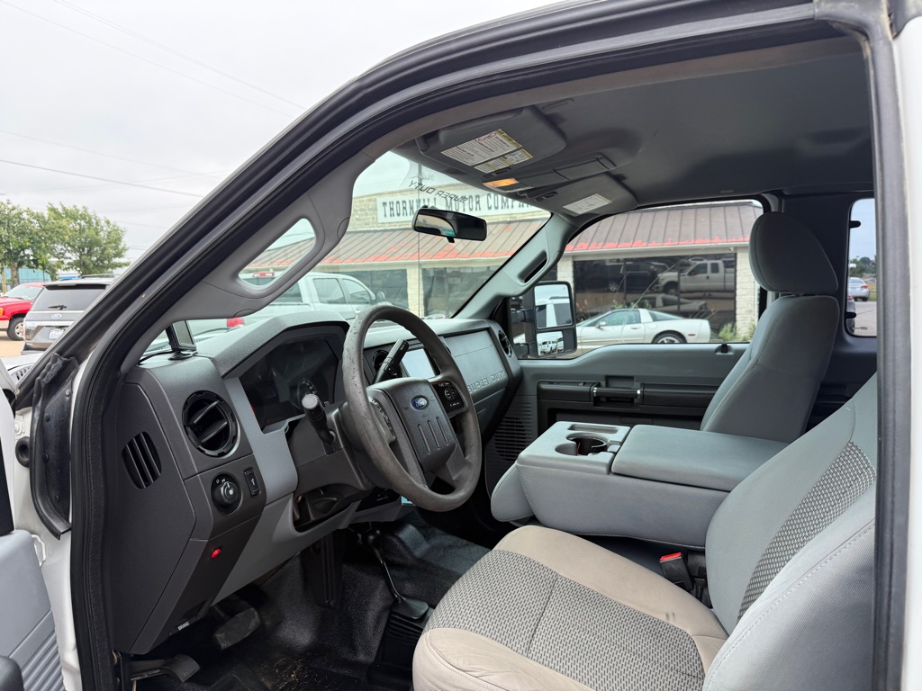 2015 Ford F-250 photo 14