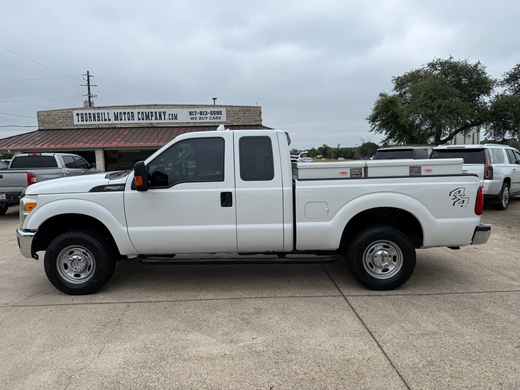 2015 Ford F-250 photo 4