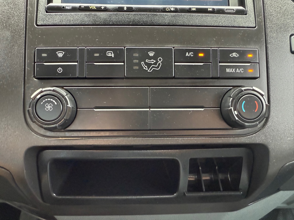 2015 Ford F-250 photo 27