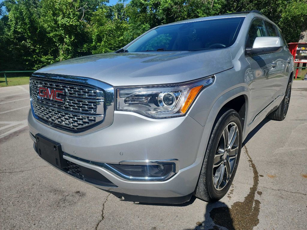 2017 Gmc Acadia Denali photo 4