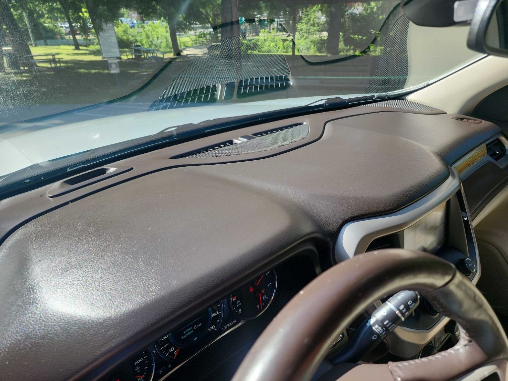 2017 Gmc Acadia Denali photo 19