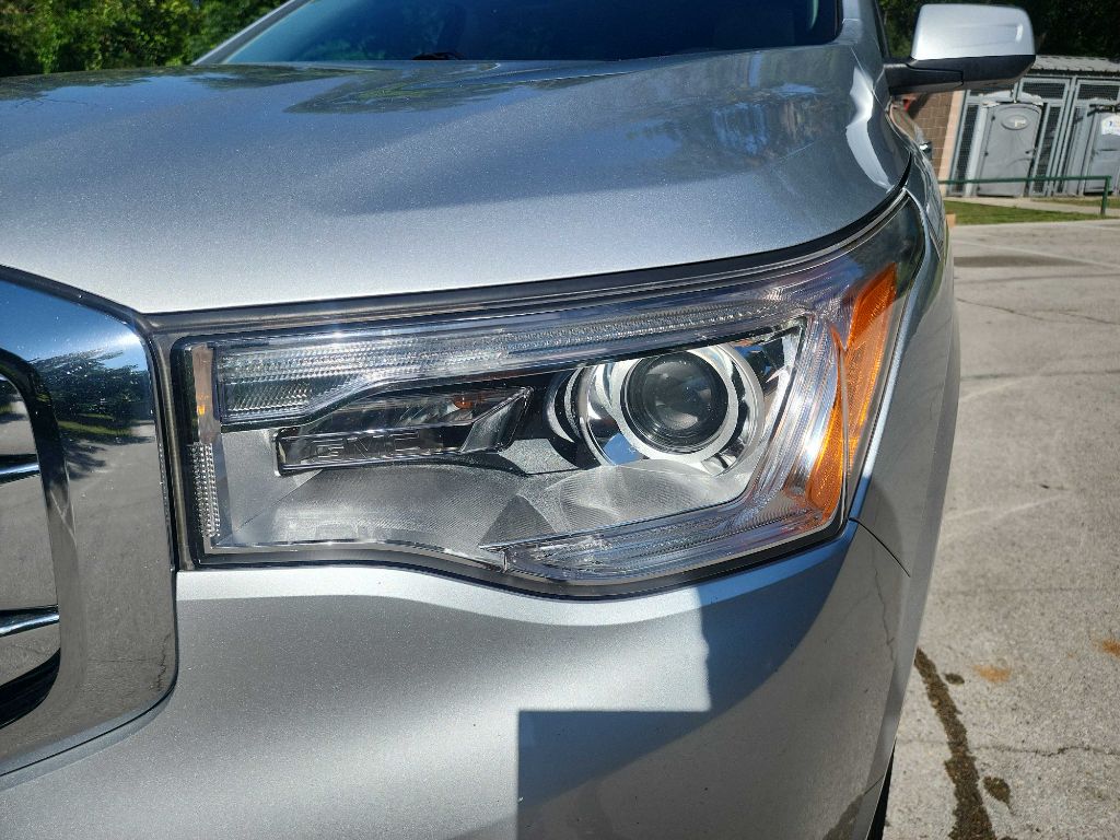 2017 Gmc Acadia Denali photo 3