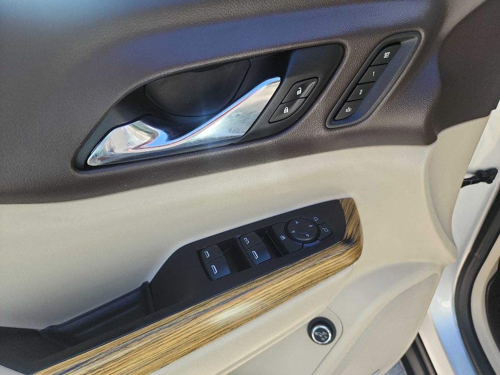 2017 Gmc Acadia Denali photo 13