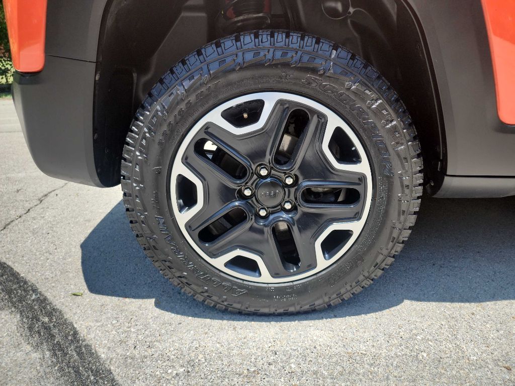 2018 Jeep Compass Limited photo 48